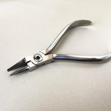 Load image into Gallery viewer, Dental Orthodontic Plier Band Removing Forcep bracket Brace remover plier,Weingart NITI wire back plier Dental instrument Tool
